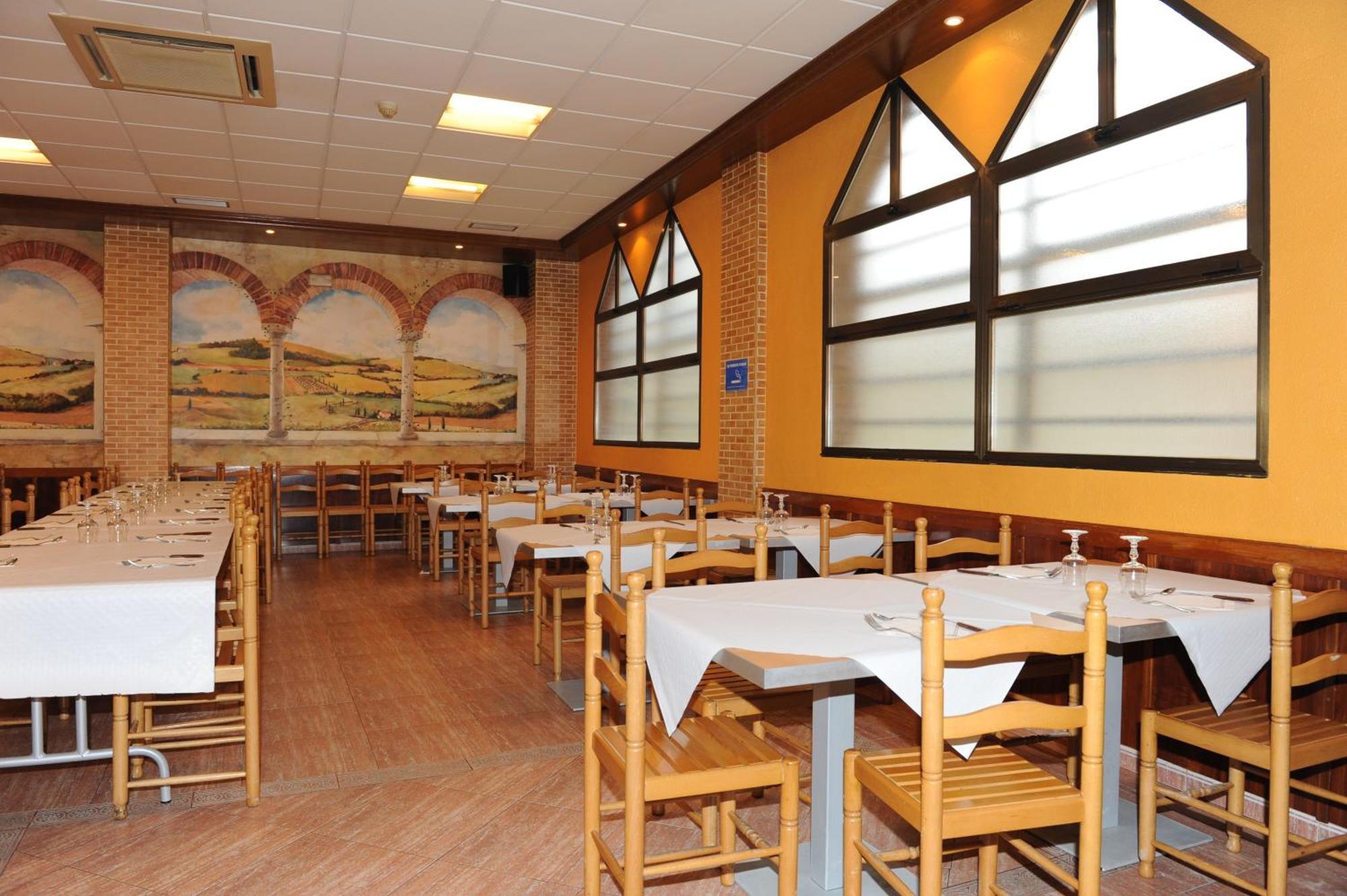 Hostal Venecia Azagra Екстериор снимка