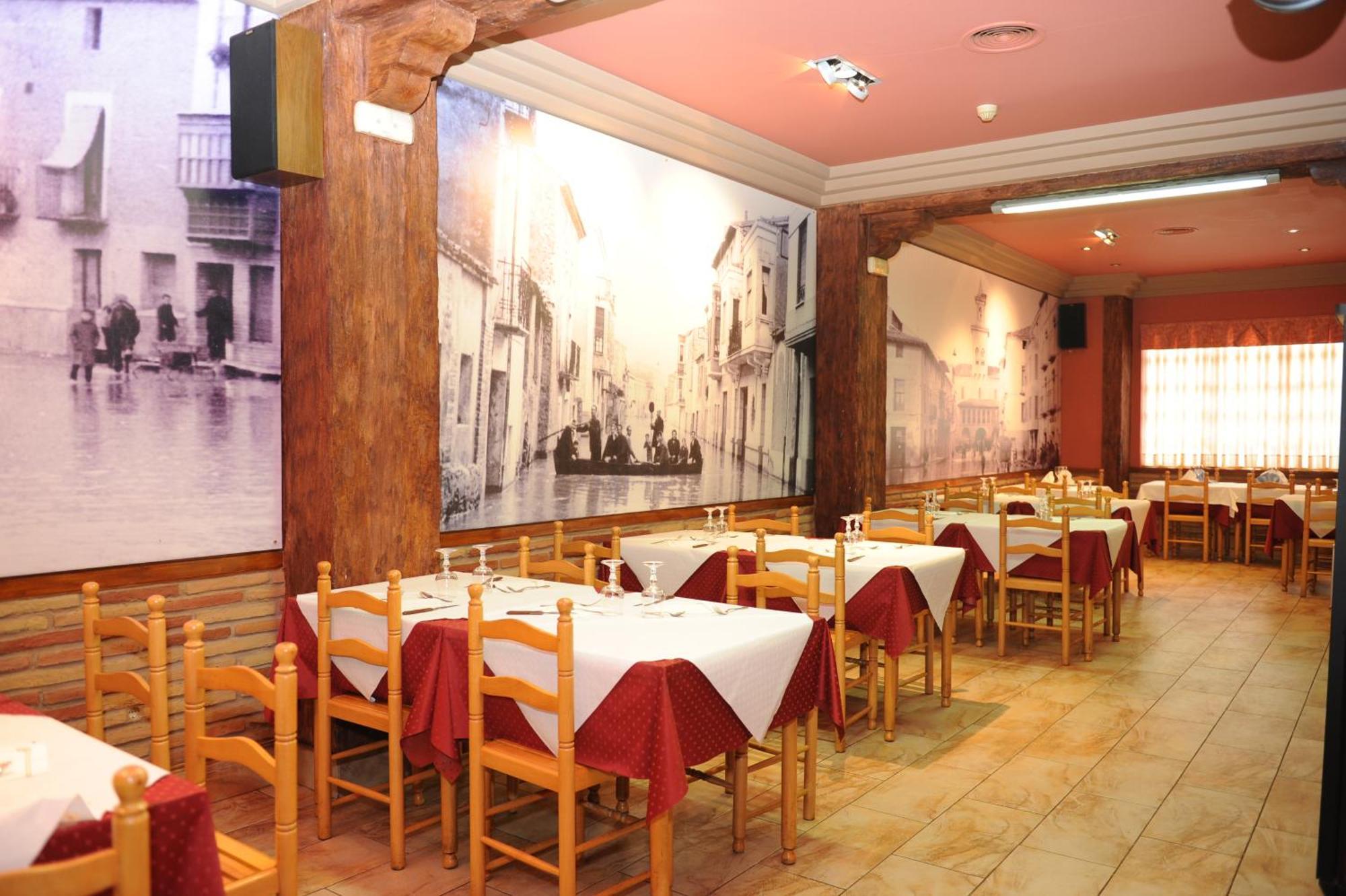 Hostal Venecia Azagra Екстериор снимка