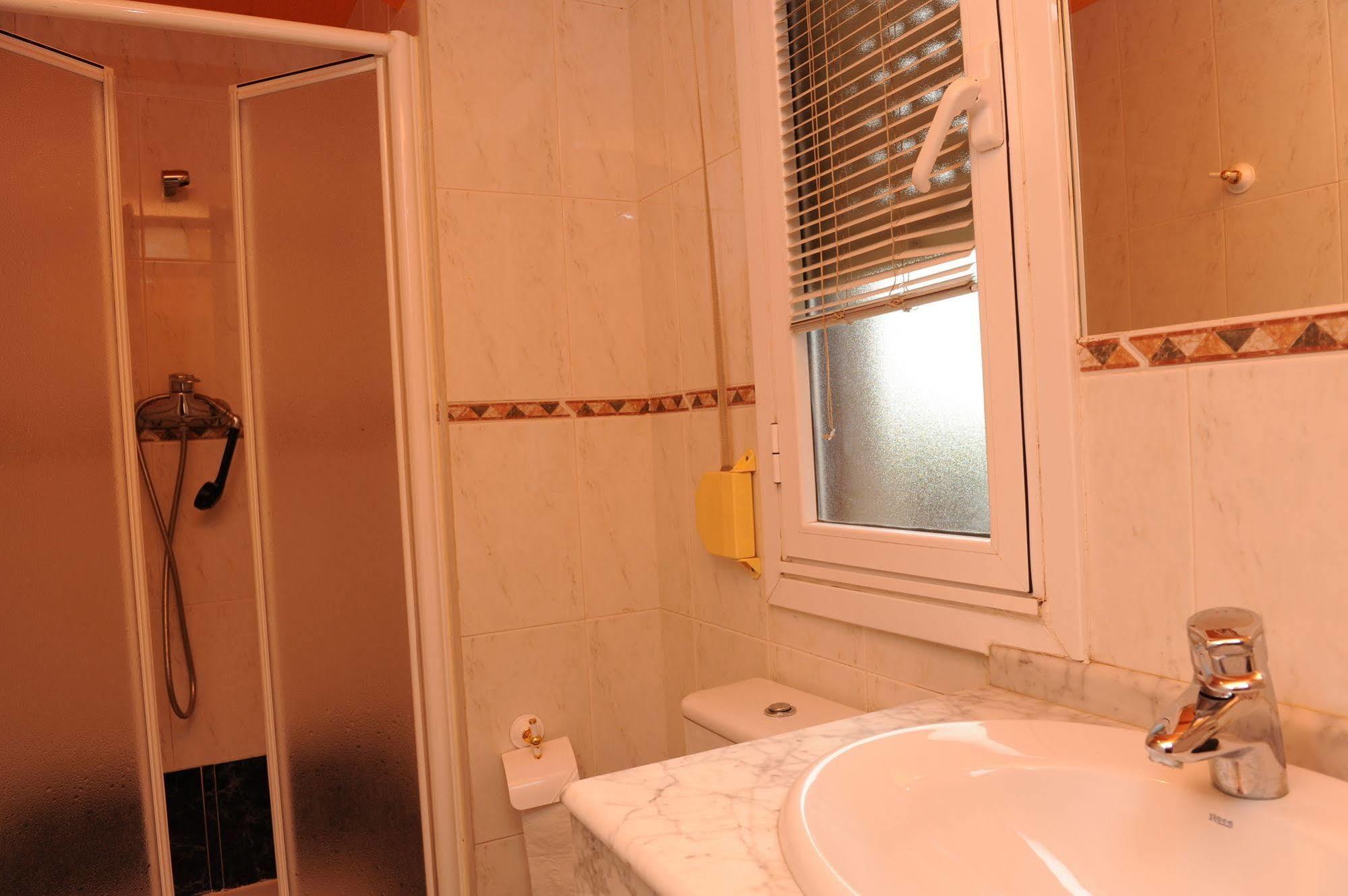 Hostal Venecia Azagra Екстериор снимка